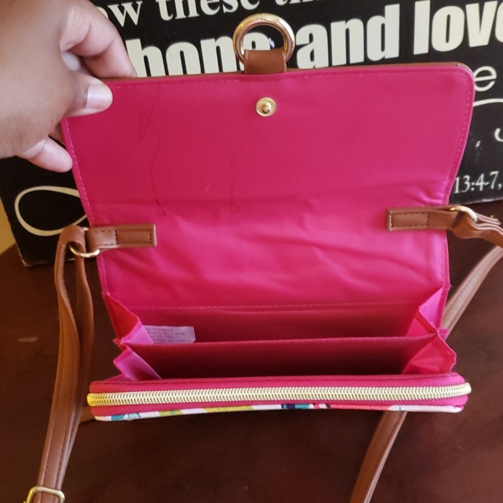Purse - Picture 3 of 4